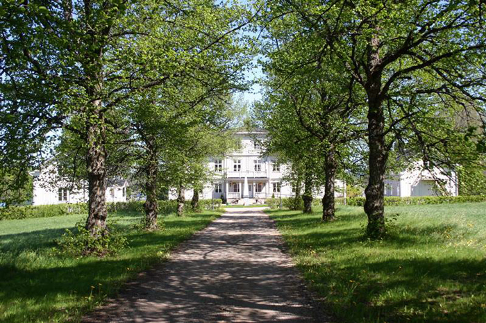Åkerby Herrgård, Nora
